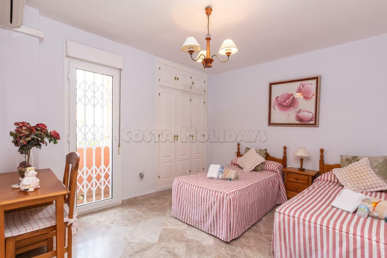 Townhouse Manilva Beach Exterior foto